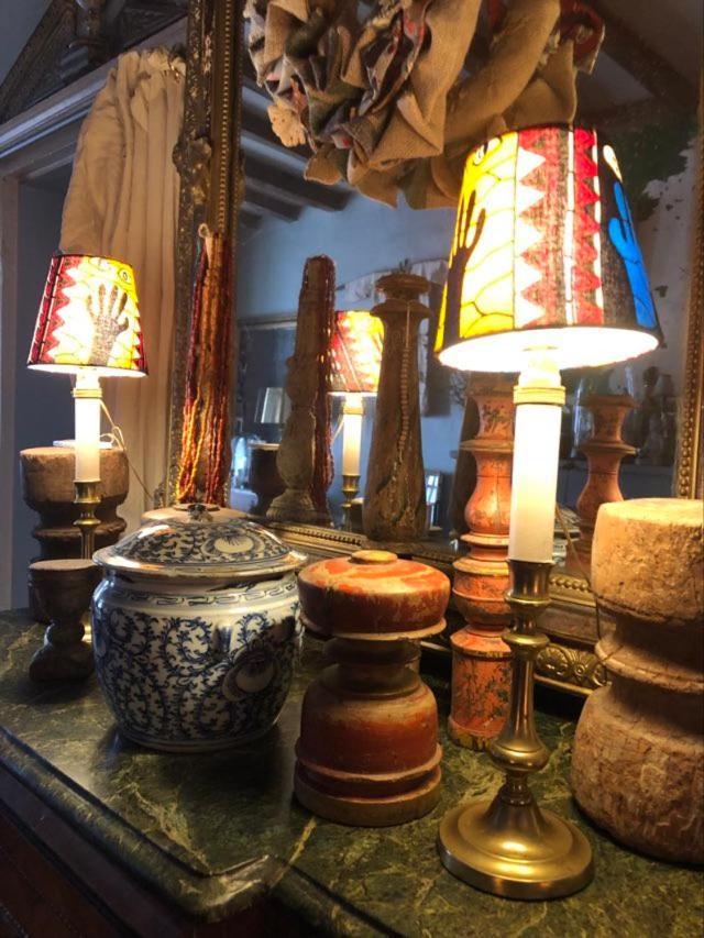 Maison D'Hotes "Les Volets Verts" Et Sa Brocante Ecueille Exteriör bild